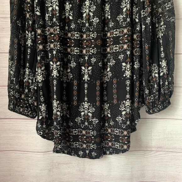 Gimmicks Boho Black White Floral Tunic Blouse High Low Keyhole Embroidery Size S - Picture 8 of 16